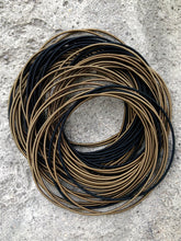 Lade das Bild in den Galerie-Viewer, Armband - la mollla | BRONZE BLACK