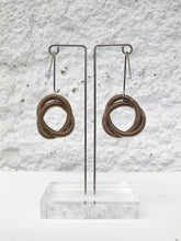 Lade das Bild in den Galerie-Viewer, Ohrhänger - la mollla | OH TRESS