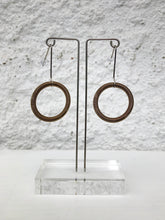 Lade das Bild in den Galerie-Viewer, Ohrhänger - la mollla | OH LONG