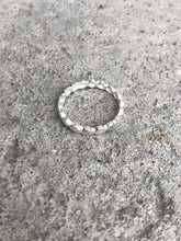 Lade das Bild in den Galerie-Viewer, Silberring - Verschmelzung
